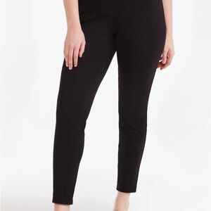 TIME and TRU Womens Jeggings Size 20 Black Pull On Pockets New